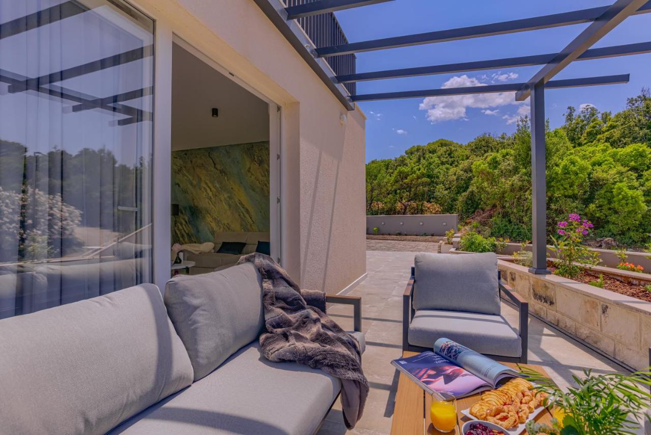 Ferienwohnung Luxury Nest Maretta & Oliva Medvinjak Exterior foto